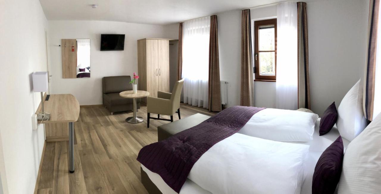 בובלינגן A Lotus Hotel מראה חיצוני תמונה